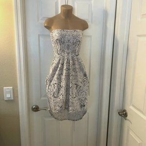 Volcum Dress Strapless Black White High Low Hem Small Pockets